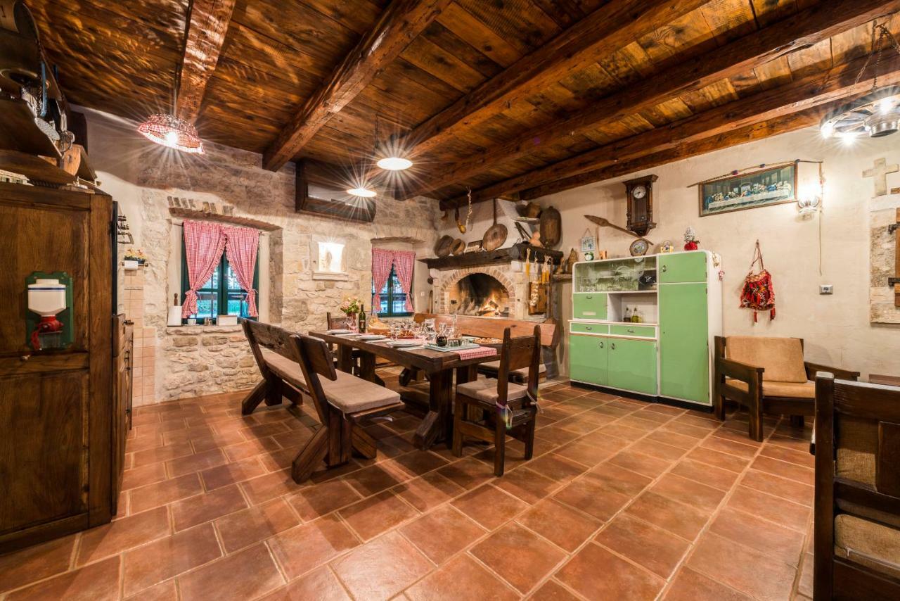 Villa Sisman Donji Zemunik المظهر الخارجي الصورة