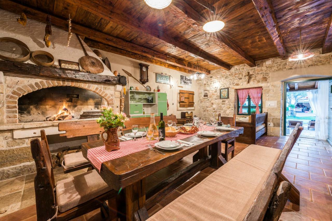 Villa Sisman Donji Zemunik المظهر الخارجي الصورة